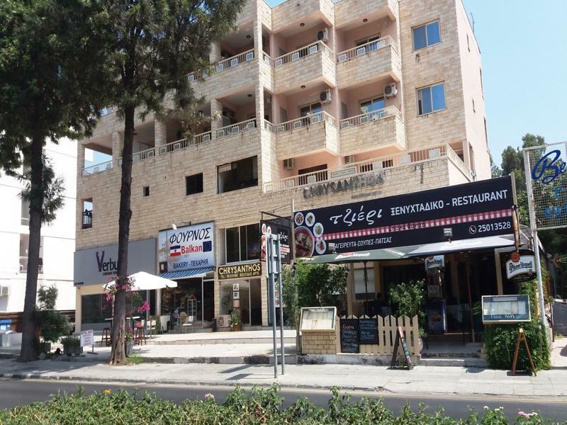 Chrysanthos Boutique Apartments Limassol Exterior foto
